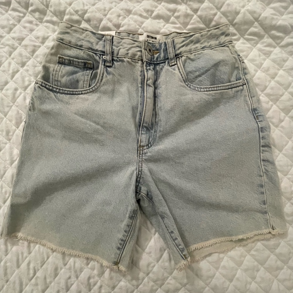 Straight Leg Bermuda Shorts from Cotton On